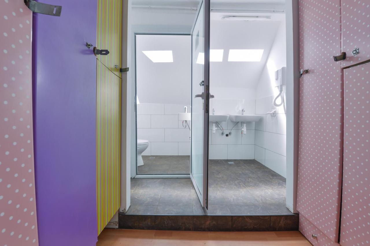 Caravan Hostel Tel Aviv By Roger Age 18-45 Exteriér fotografie